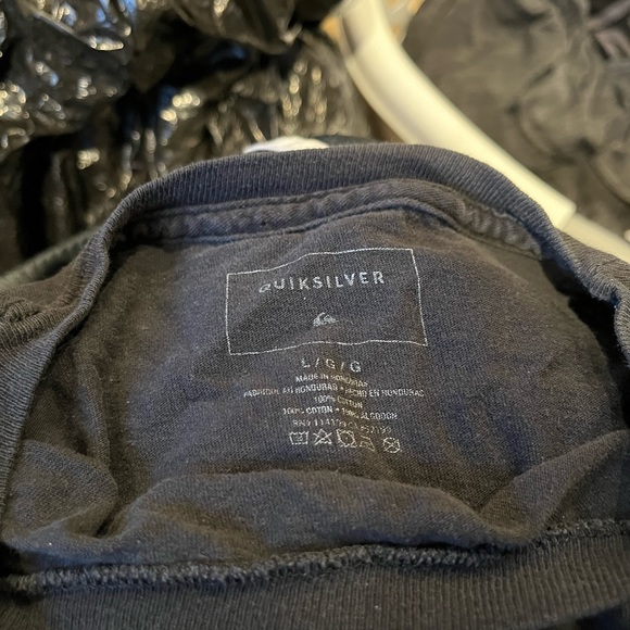 Quicksilver tee - Picture 2 of 2
